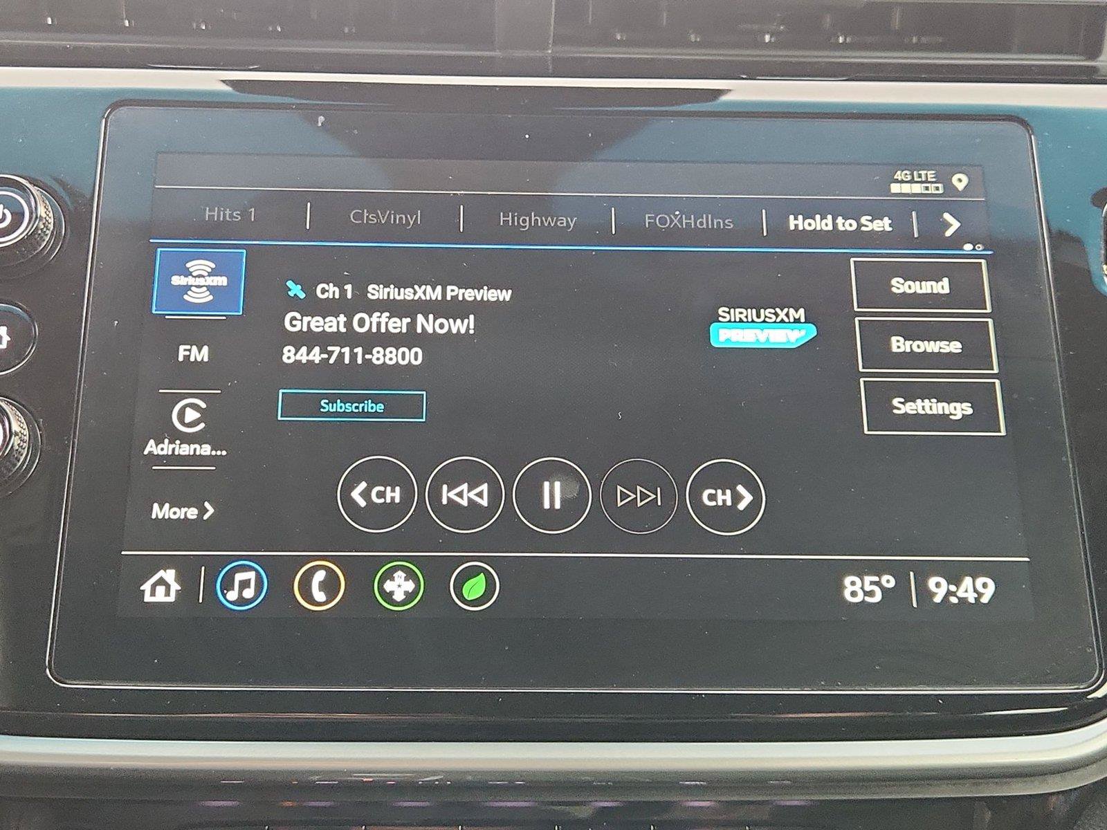 Used 2023 Chevrolet Bolt LT w/ Infotainment Package FWD image 13
