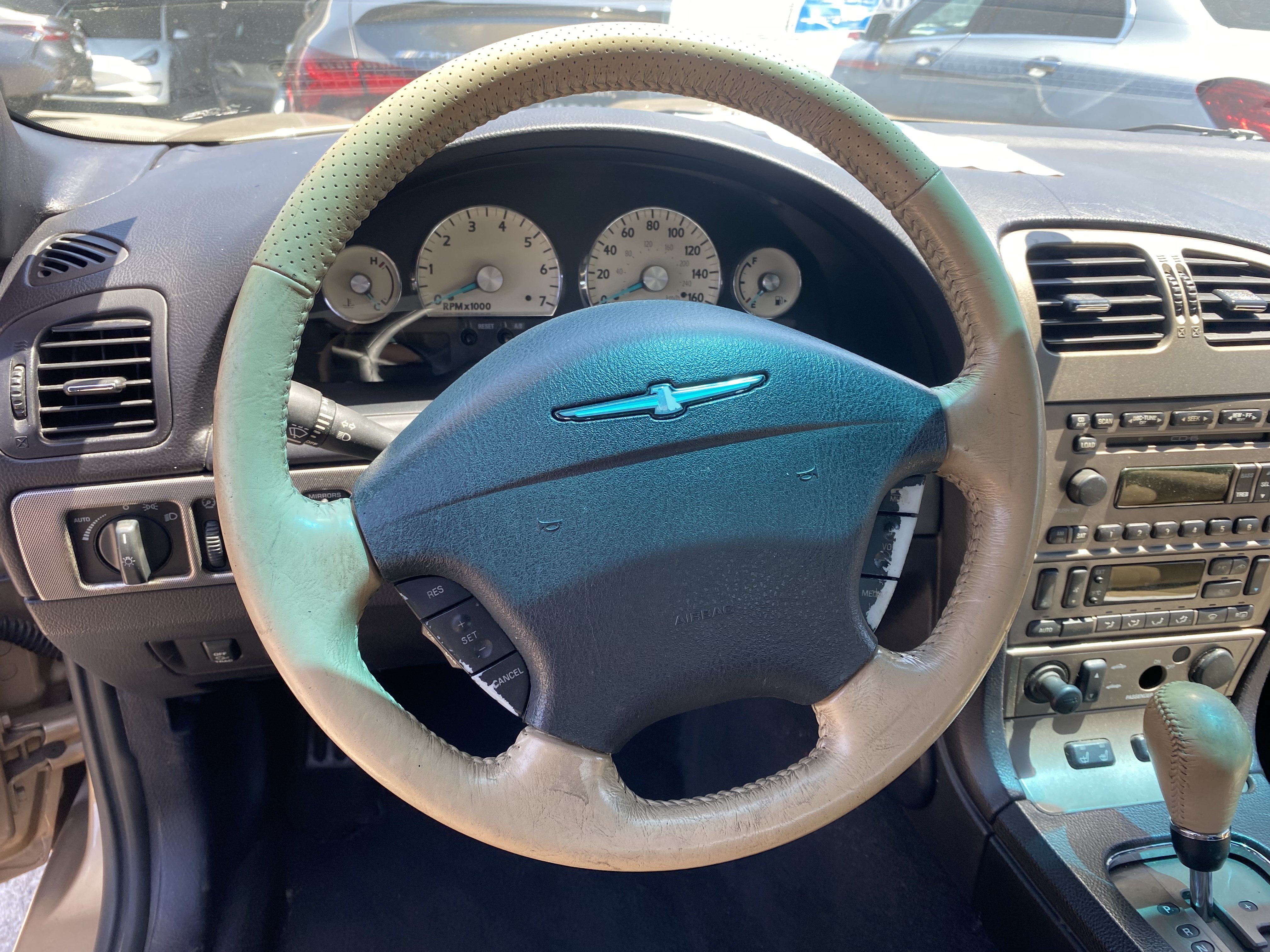 Used 2005 Ford Thunderbird RWD image 15