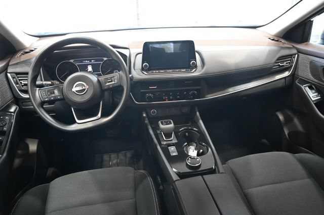 Used 2023 Nissan Rogue S AWD/4WD image 12