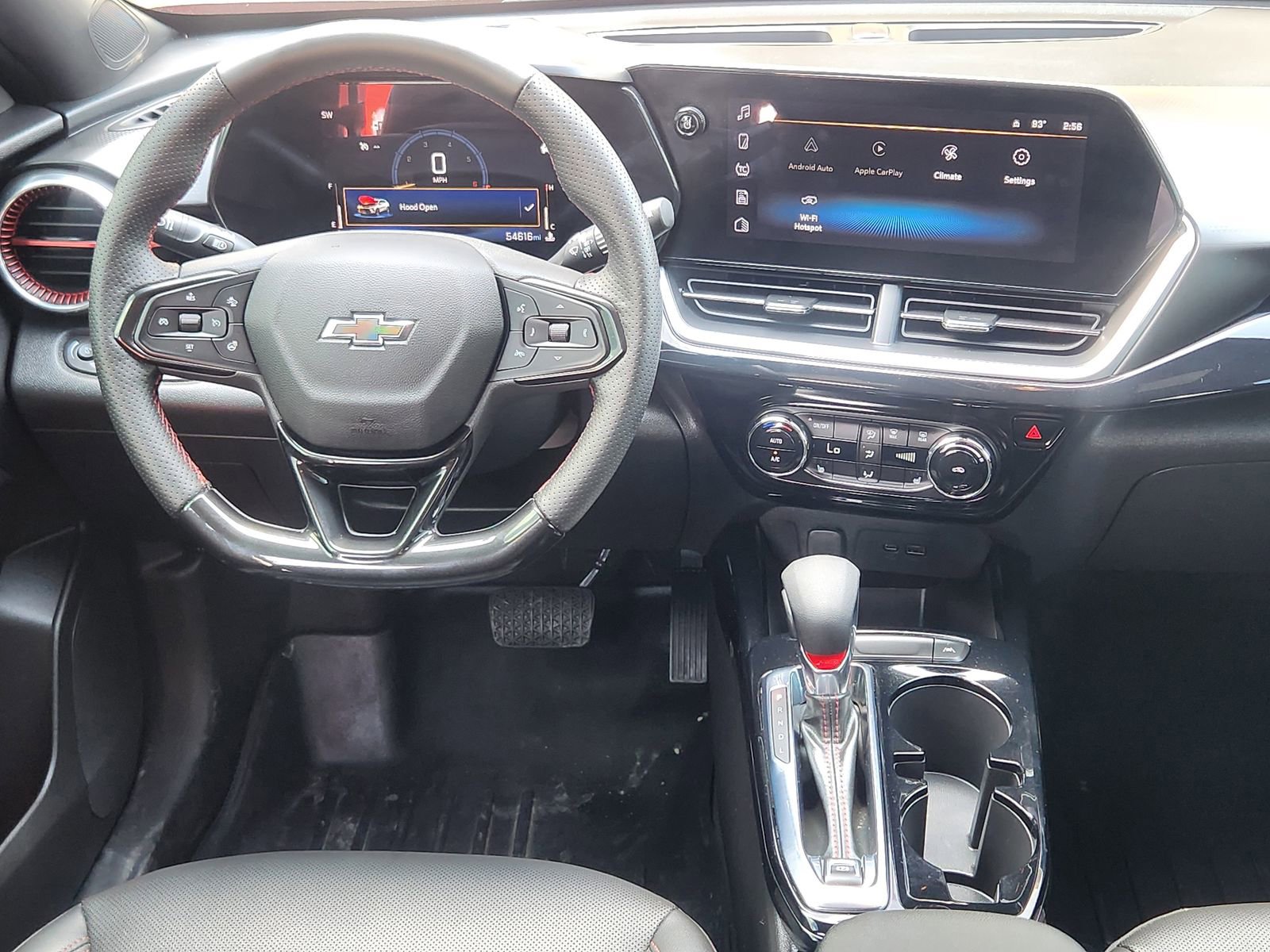 Used 2024 Chevrolet Trax RS FWD image 30