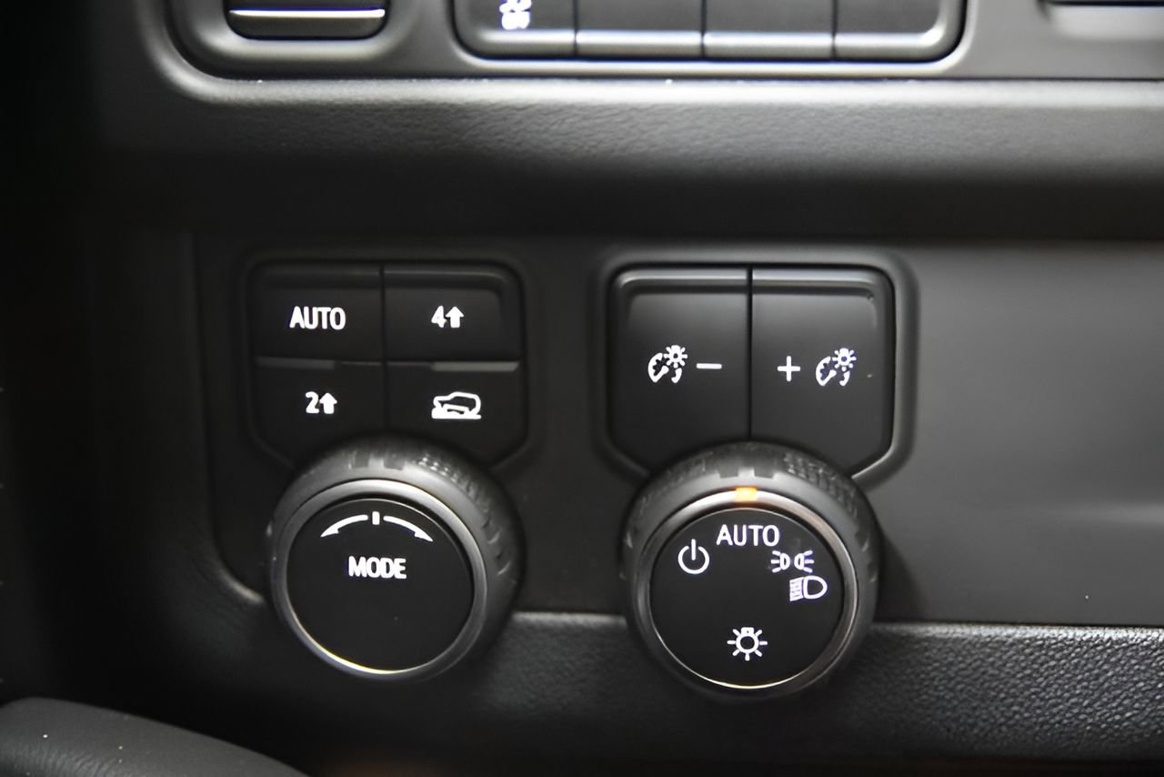 Used 2023 Chevrolet Tahoe LT image 16