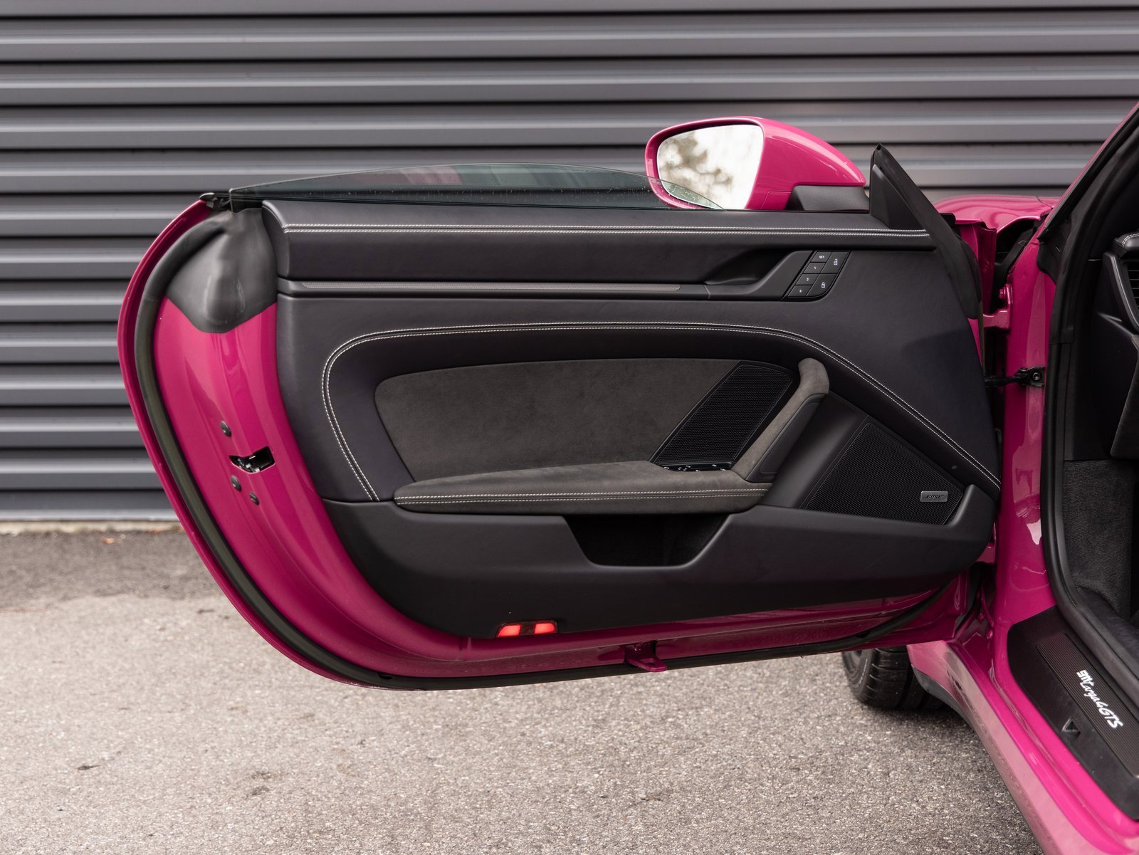 Used 2023 Porsche 911 Targa 4 GTS image 22