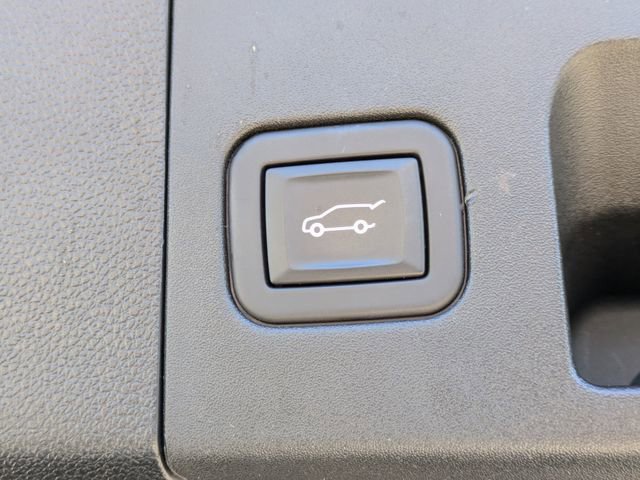 Used 2024 Cadillac XT4 Premium Luxury FWD image 14