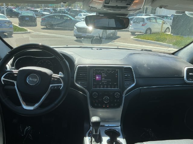 Used 2018 Jeep Grand Cherokee Summit RWD image 12