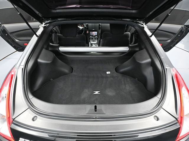 Used 2016 Nissan 370Z Coupe image 31