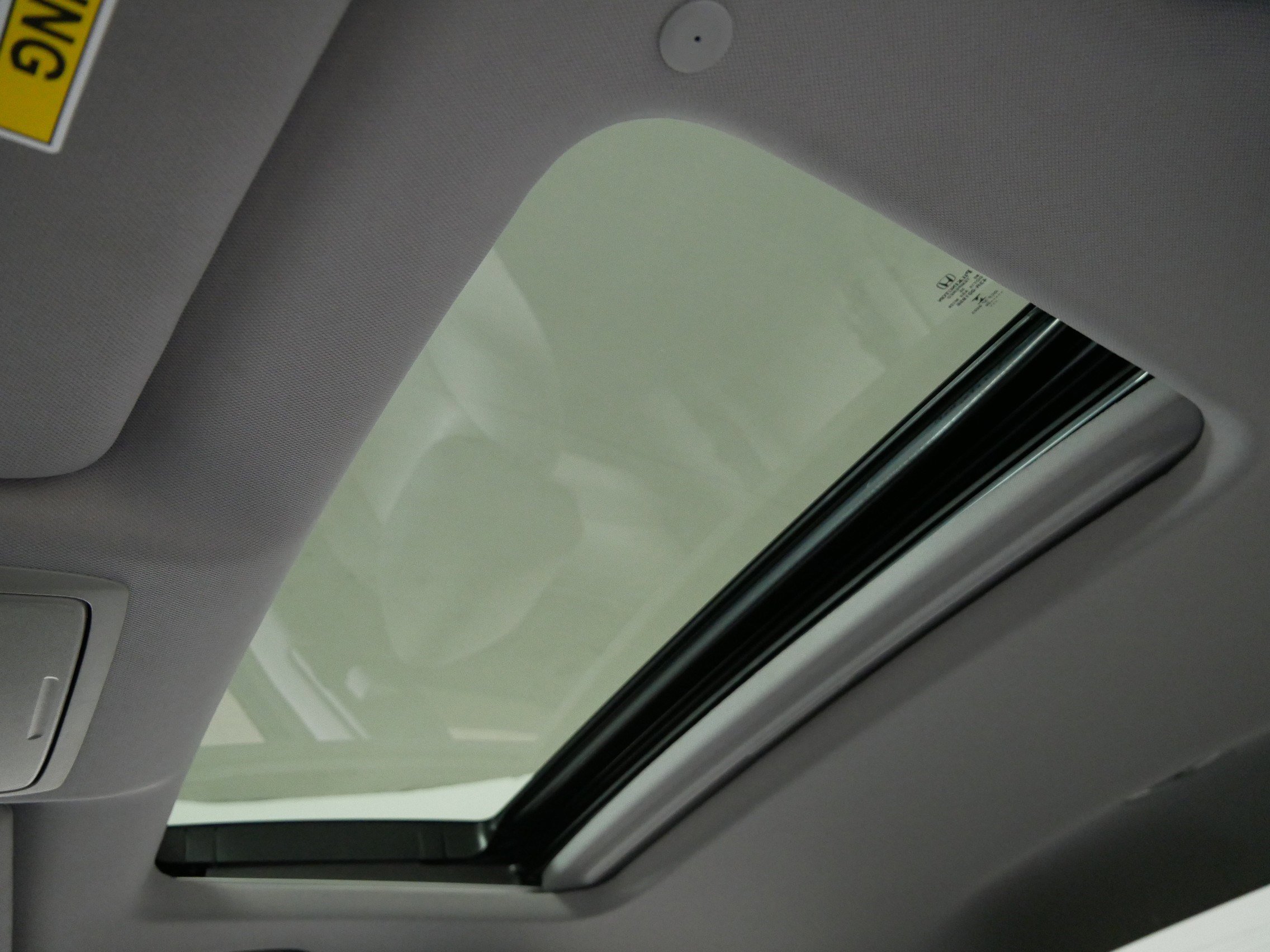 Used 2020 Honda Accord EX image 32