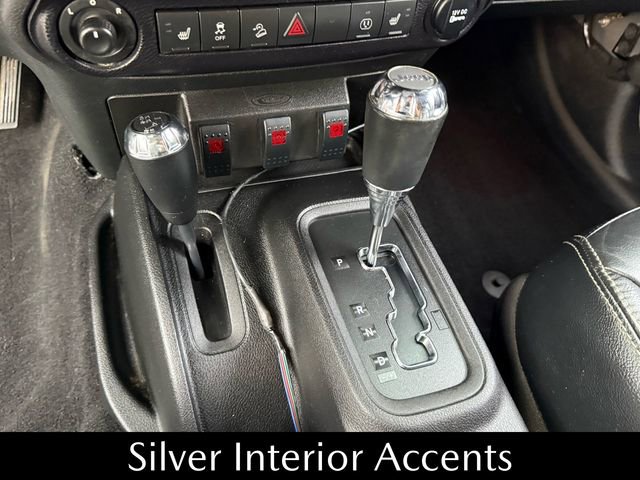 Used 2014 Jeep Wrangler Unlimited Rubicon image 31