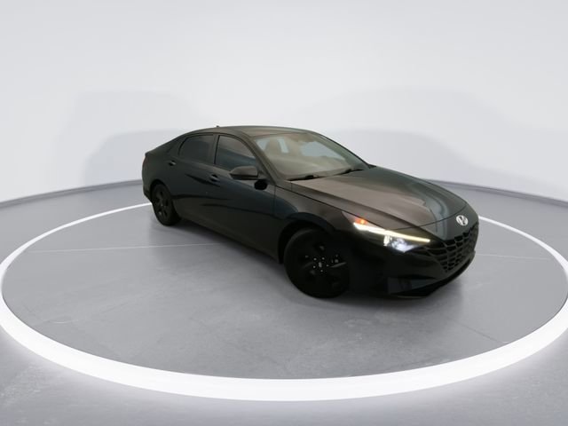 Used 2023 Hyundai Elantra SEL FWD image 8