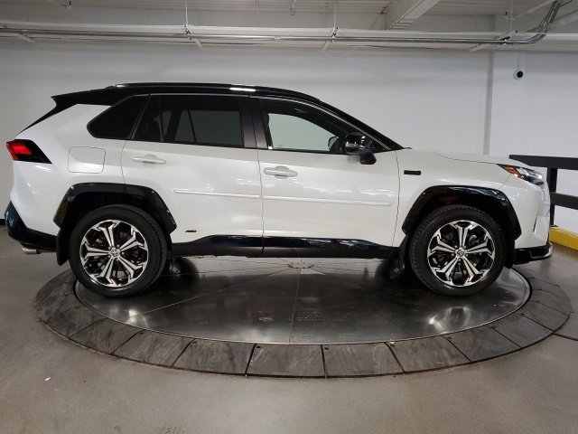 Used 2023 Toyota RAV4 XSE w/ Weather Package image 8