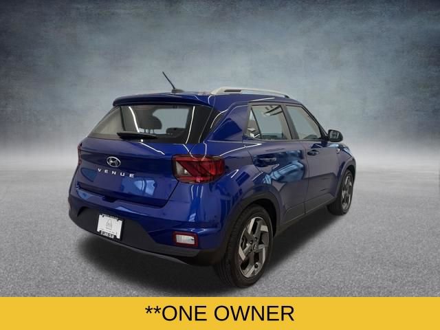 Used 2025 Hyundai Venue SEL image 5