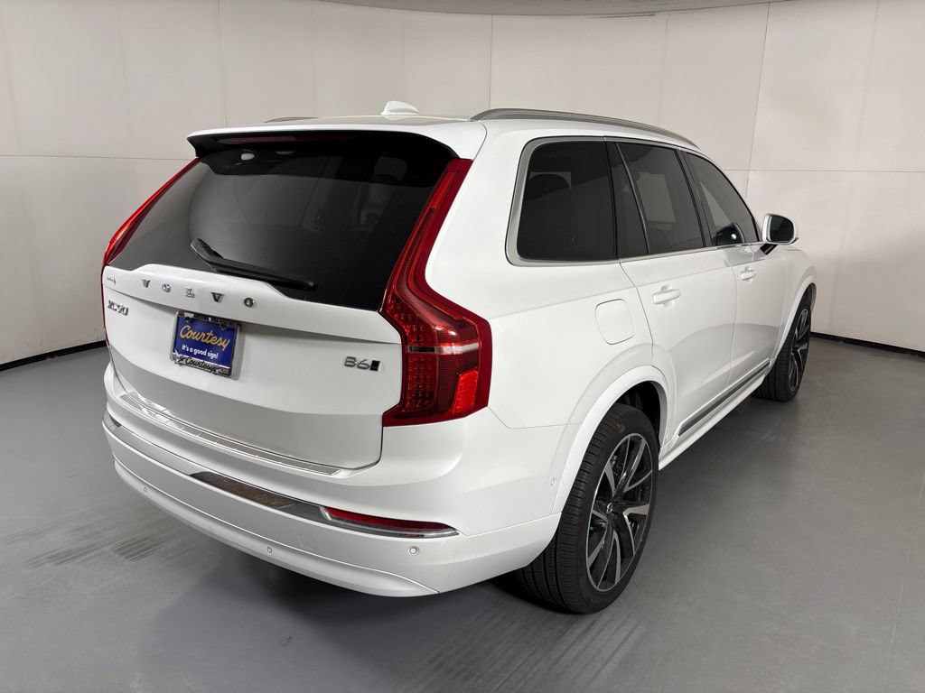 Certified 2025 Volvo XC90 B6 Plus w/ Protection Package Premier AWD/4WD image 8