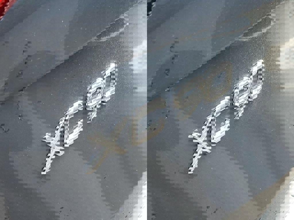 Certified 2022 Volvo XC90 T8 Inscription w/ Advanced Package image 7