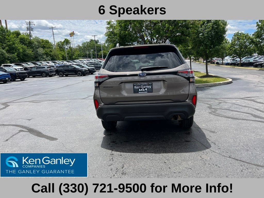 Used 2025 Subaru Forester Premium w/ Convenience Package #1 AWD/4WD image 11