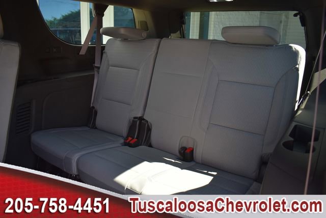 New 2026 Chevrolet Suburban LS image 18