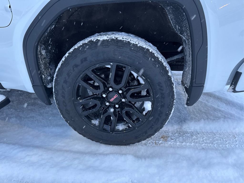 Used 2023 GMC Sierra 1500 Elevation image 23