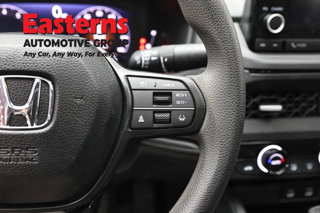 Used 2025 Honda Accord SE image 16