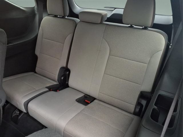 Used 2026 Chevrolet Traverse LT w/ Driver Confidence Package FWD image 28