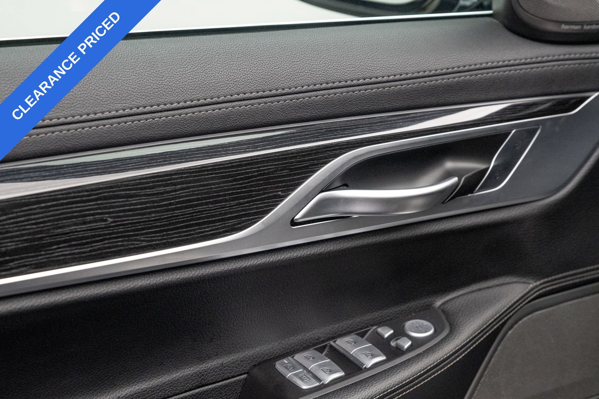 Used 2020 BMW 740i xDrive AWD/4WD image 8