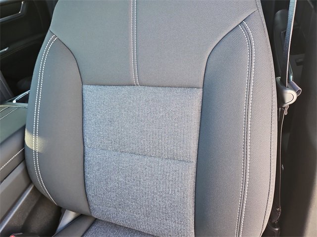 New 2026 GMC Acadia Elevation image 12