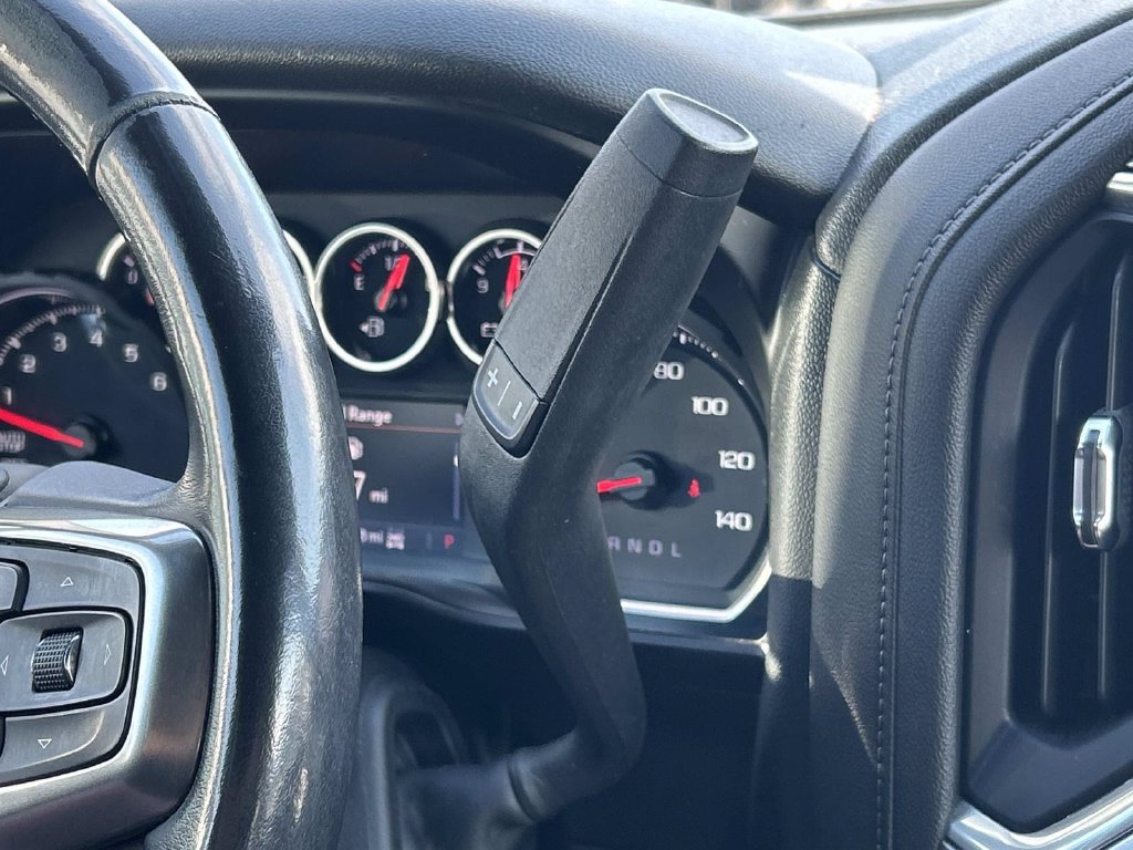 Used 2021 Chevrolet Silverado 1500 LT AWD/4WD image 25