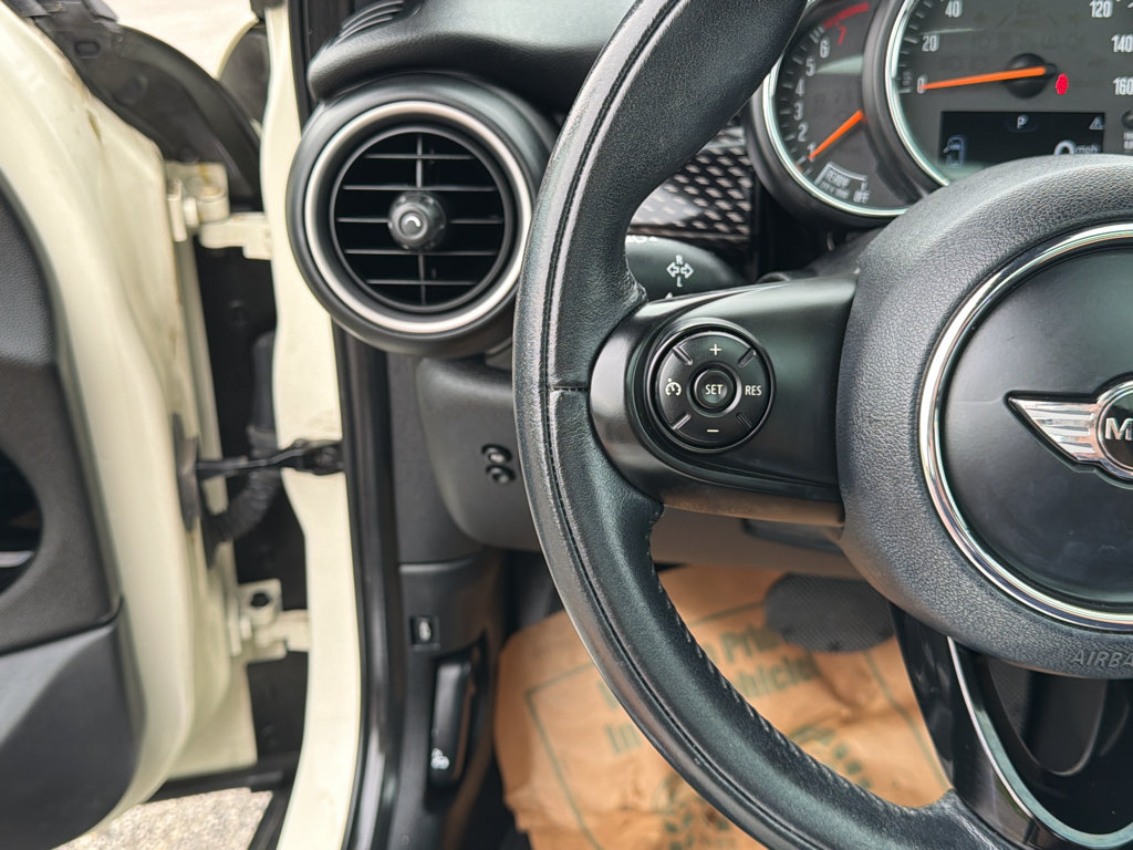 Used 2015 MINI Cooper S FWD image 29