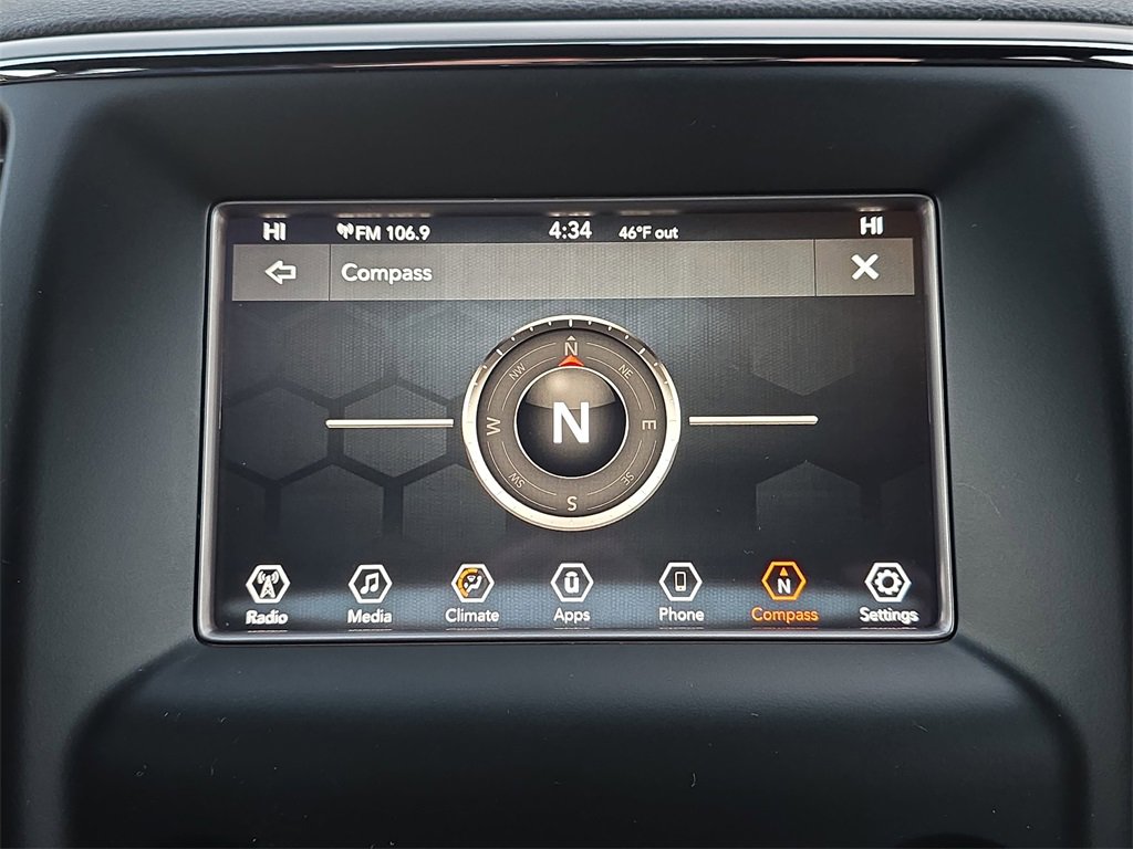 Used 2018 Jeep Grand Cherokee Laredo image 25