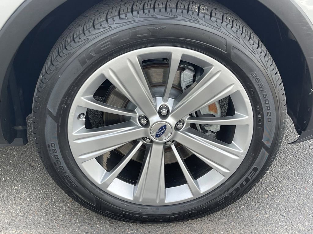 Used 2018 Ford Explorer Limited FWD image 8