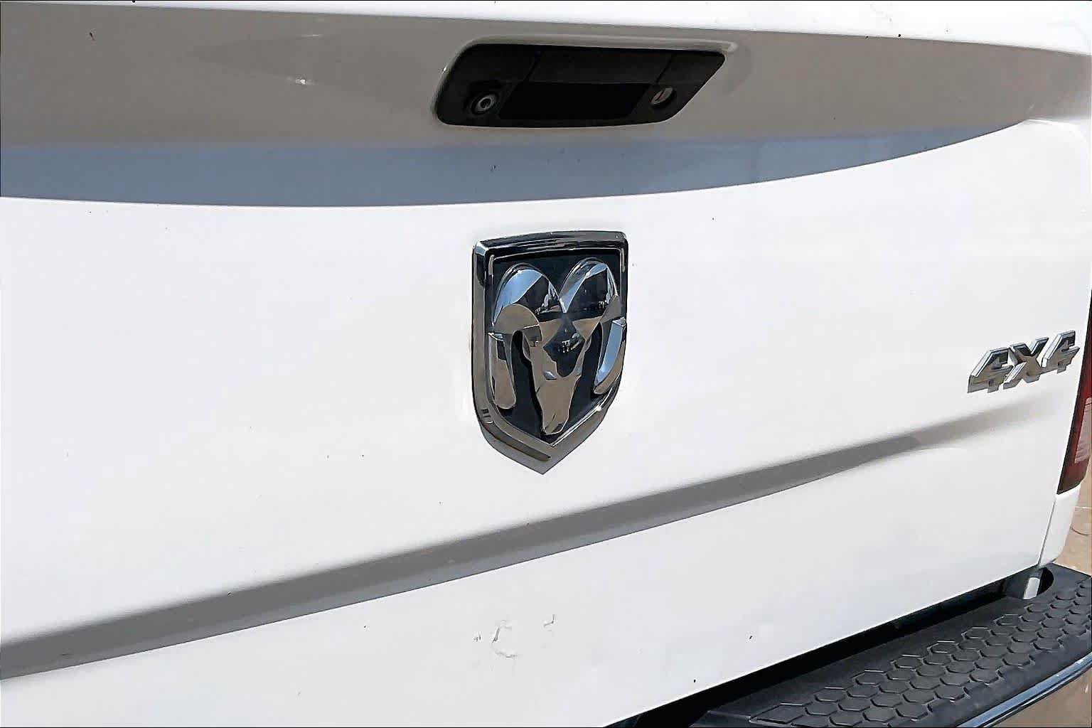 Used 2014 RAM 2500 Tradesman w/ Chrome Appearance Group AWD/4WD image 29