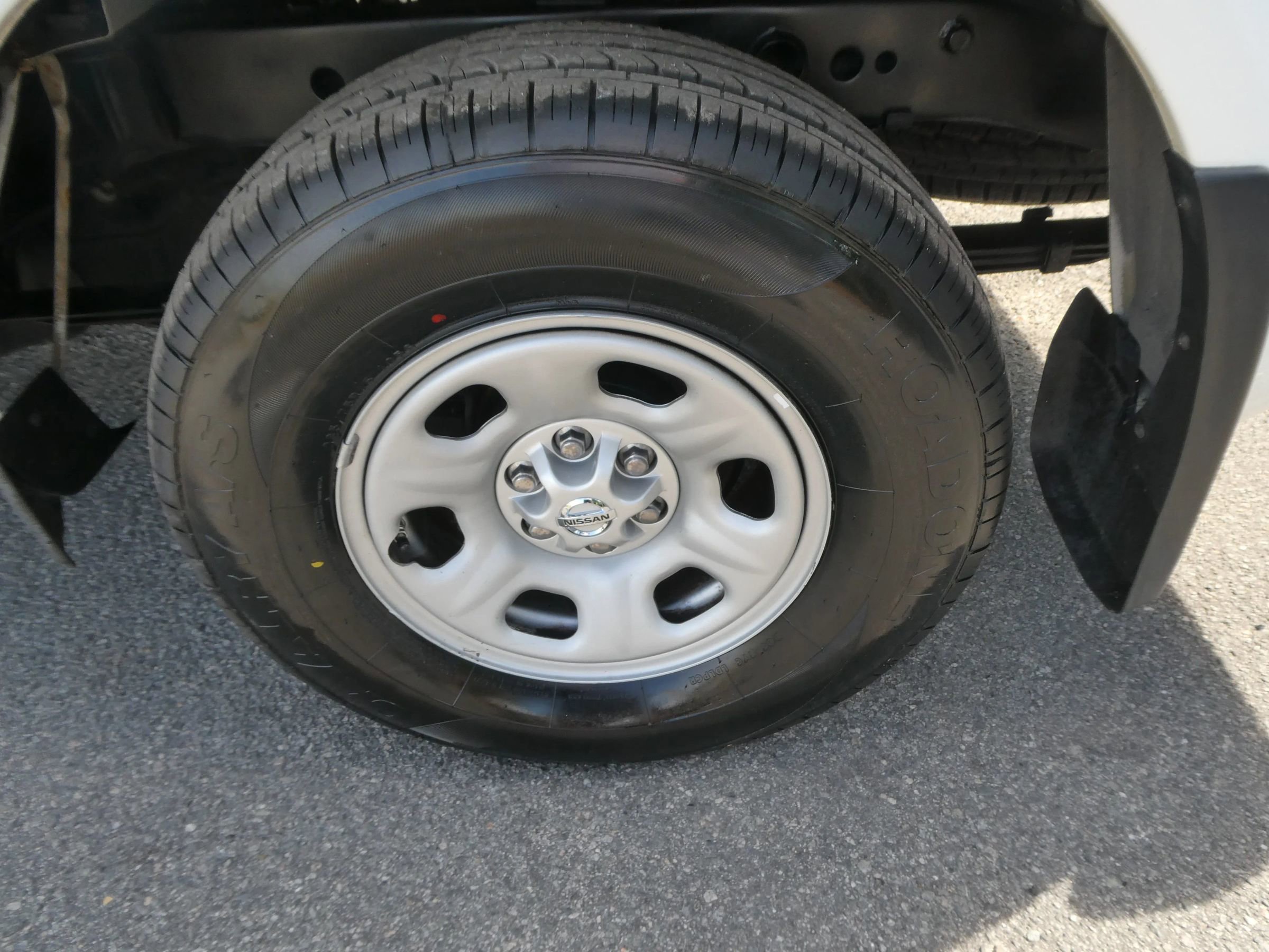 Used 2018 Nissan Frontier S RWD image 33