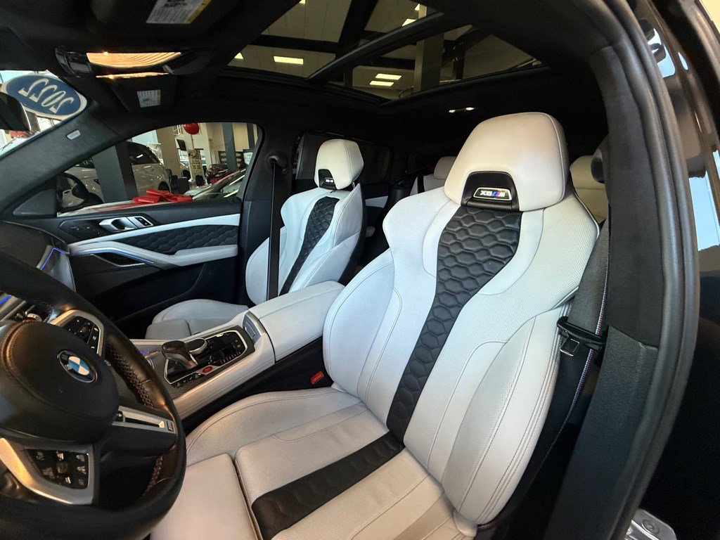 Used 2022 BMW X6 M Competition w/ Competition Package image 21