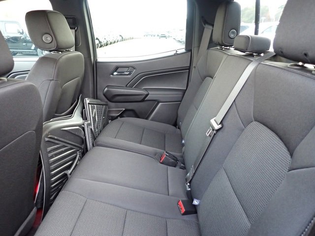 Used 2024 Chevrolet Colorado LT w/ LT Convenience Package II image 15