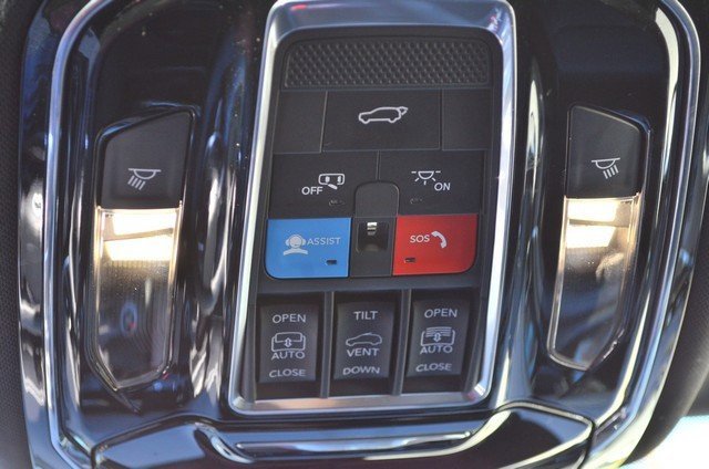 Used 2023 Jeep Grand Cherokee L Overland image 35