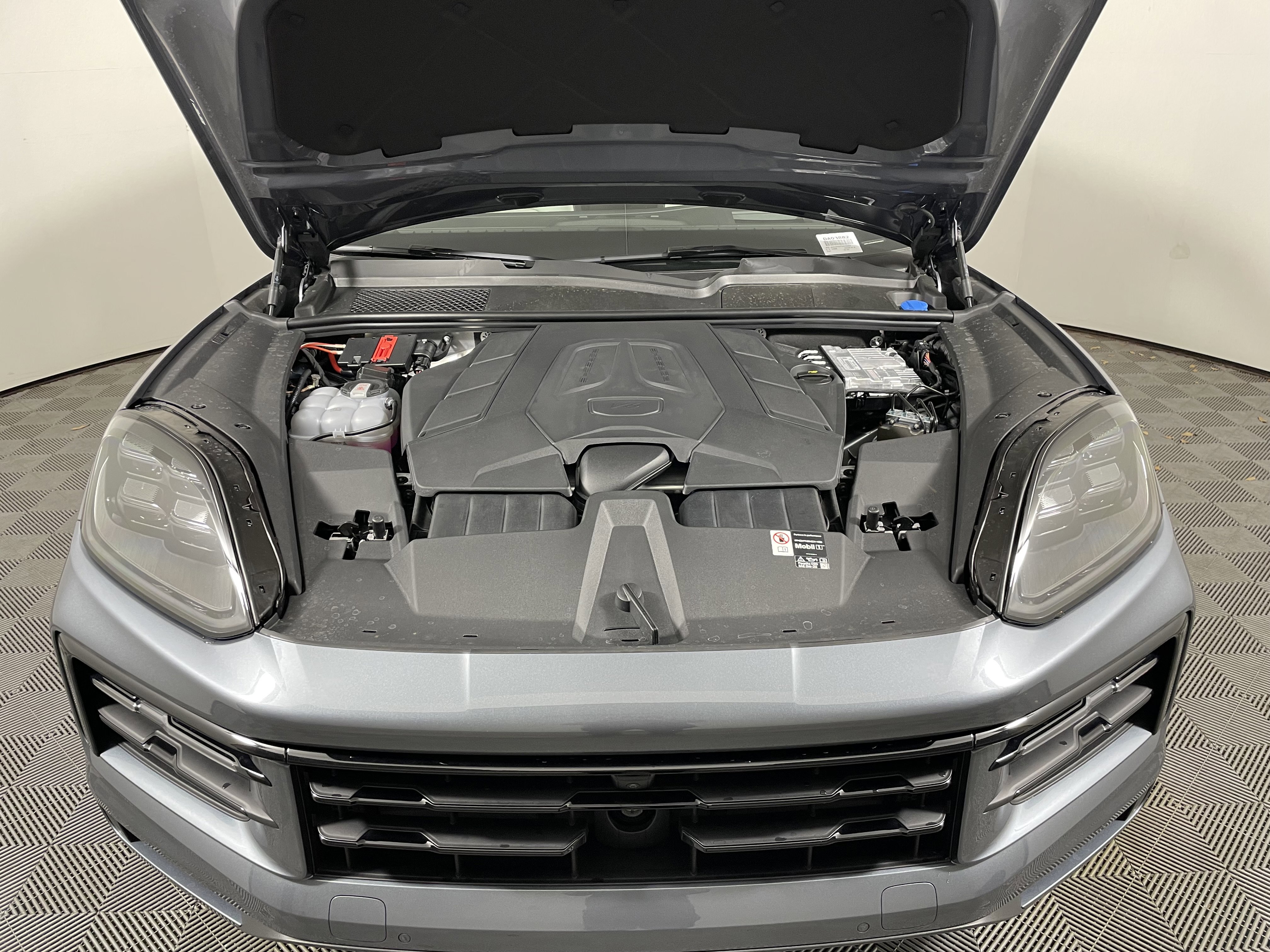 New 2026 Porsche Cayenne image 22