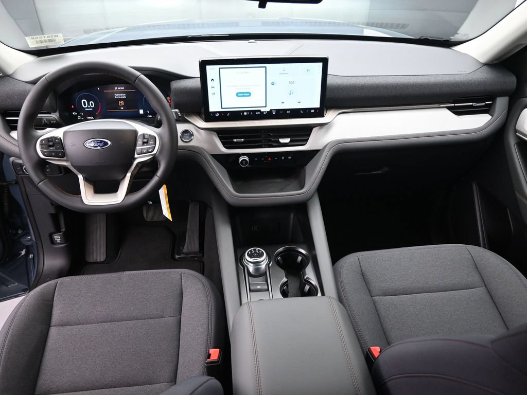 New 2026 Ford Explorer Active RWD image 21