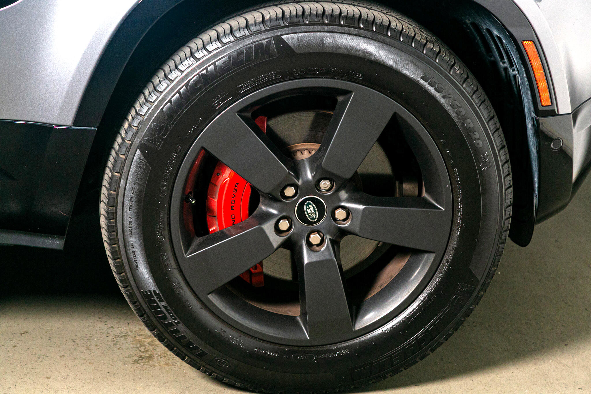 Used 2020 Land Rover Defender 110 X image 21