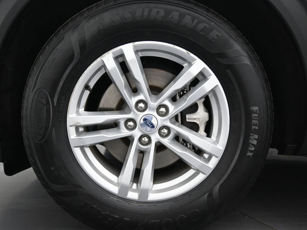 Used 2022 Ford Explorer XLT w/ Equipment Group 202A image 11