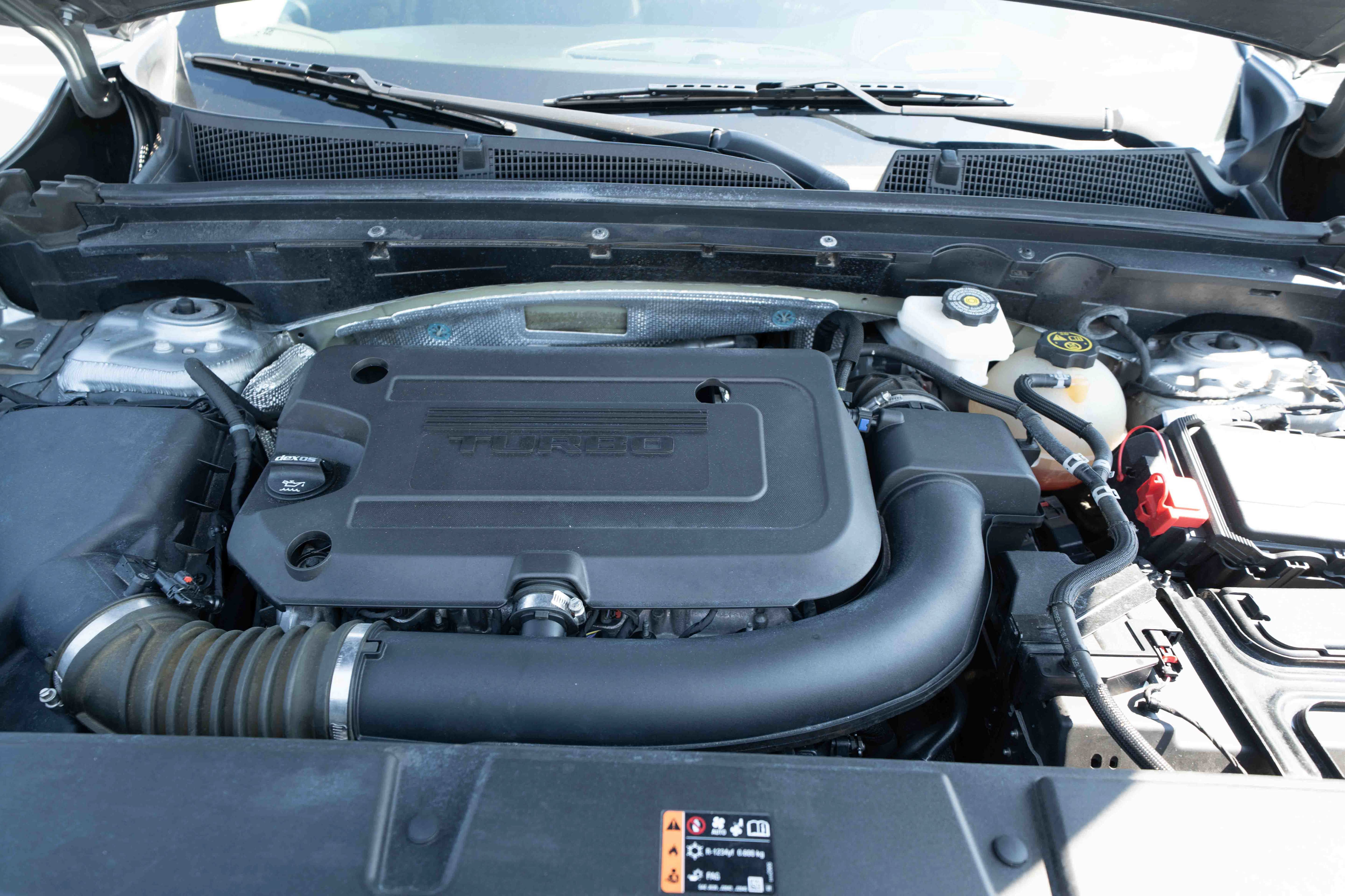 Used 2023 Buick Envision Avenir AWD/4WD image 32