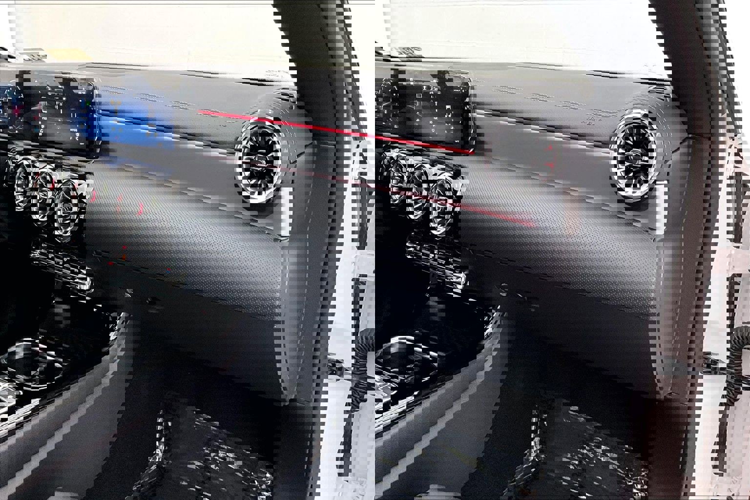 Used 2026 Mercedes-Benz CLA 250 image 19