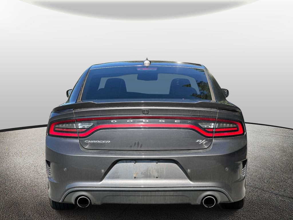 Used 2019 Dodge Charger R/T w/ Plus Group RWD image 3