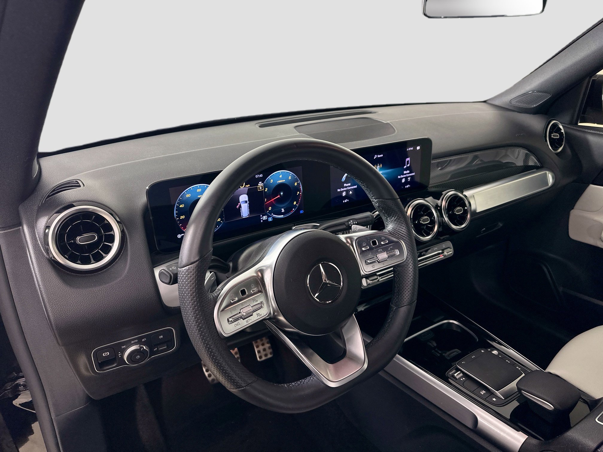 Certified 2023 Mercedes-Benz GLB 250 4MATIC image 9