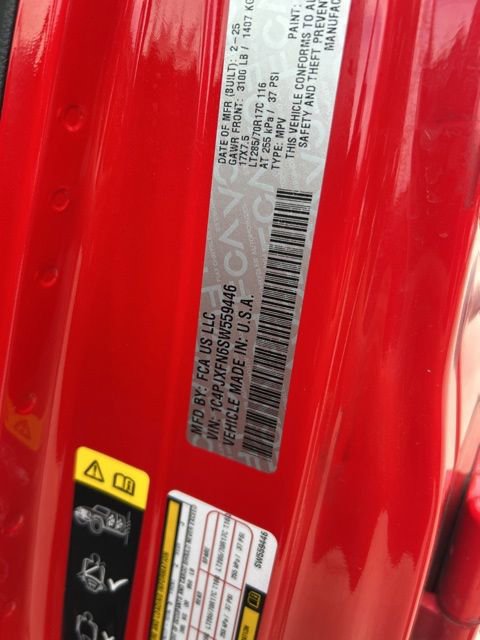 Used 2025 Jeep Wrangler Unlimited Rubicon AWD/4WD image 8