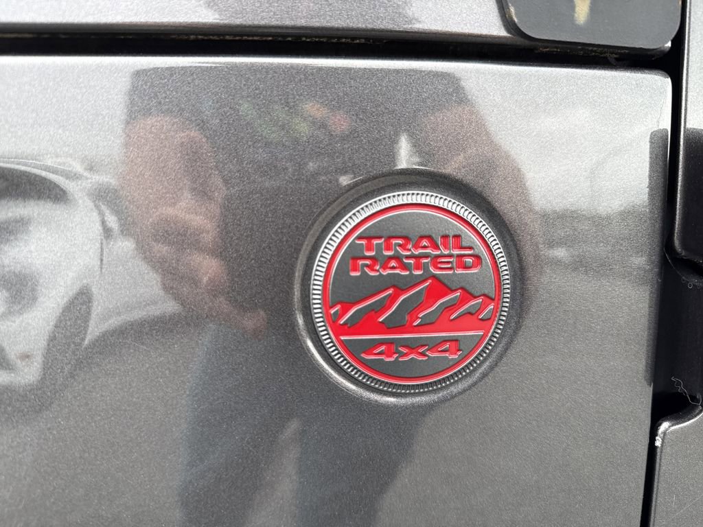 Used 2022 Jeep Wrangler Unlimited Rubicon image 14