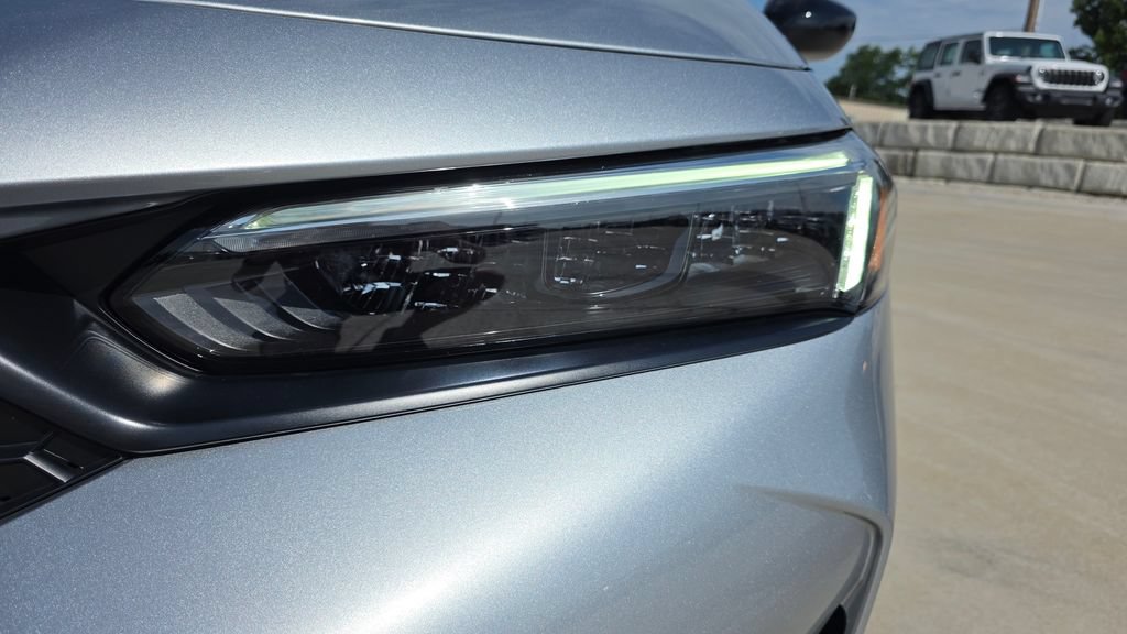 Used 2026 Honda Civic Sport image 9