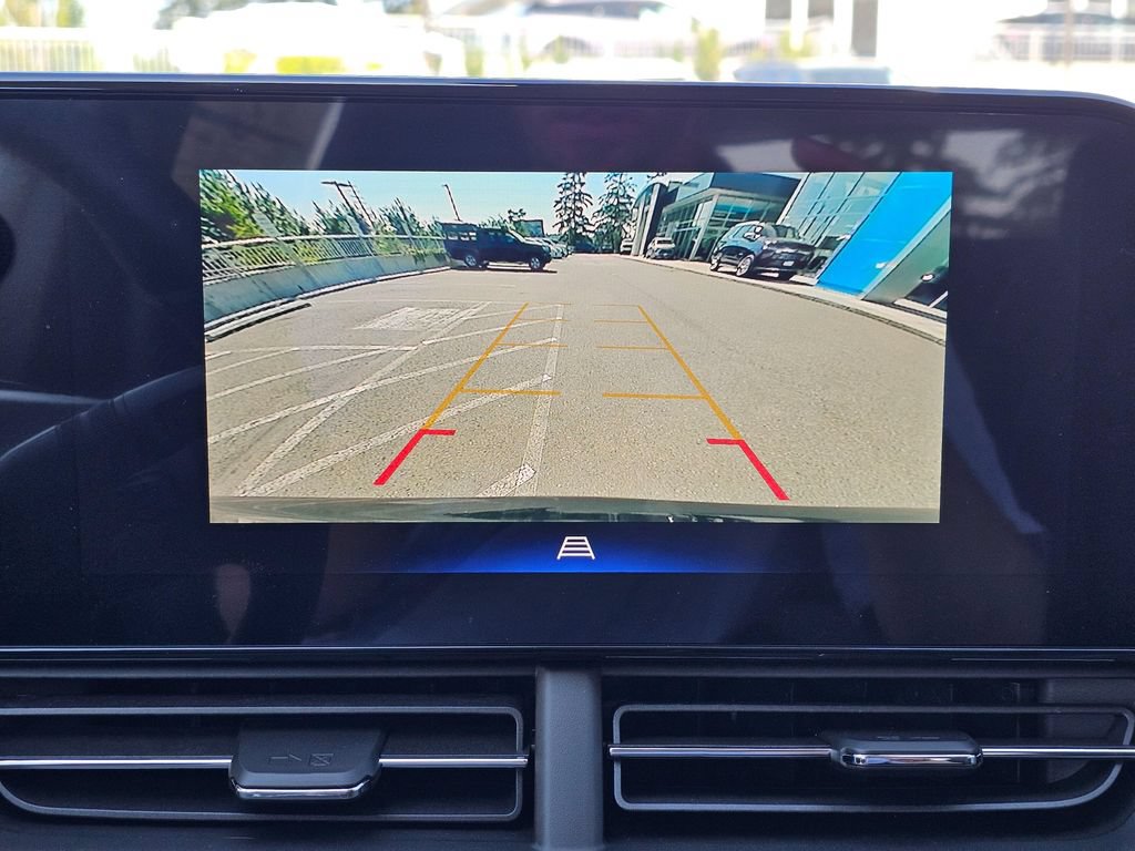 New 2026 Chevrolet Trax LT w/ Driver Confidence Package FWD image 29