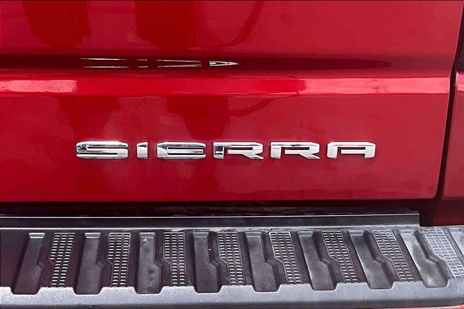Used 2021 GMC Sierra 1500 Denali w/ Denali Ultimate Package AWD/4WD image 18