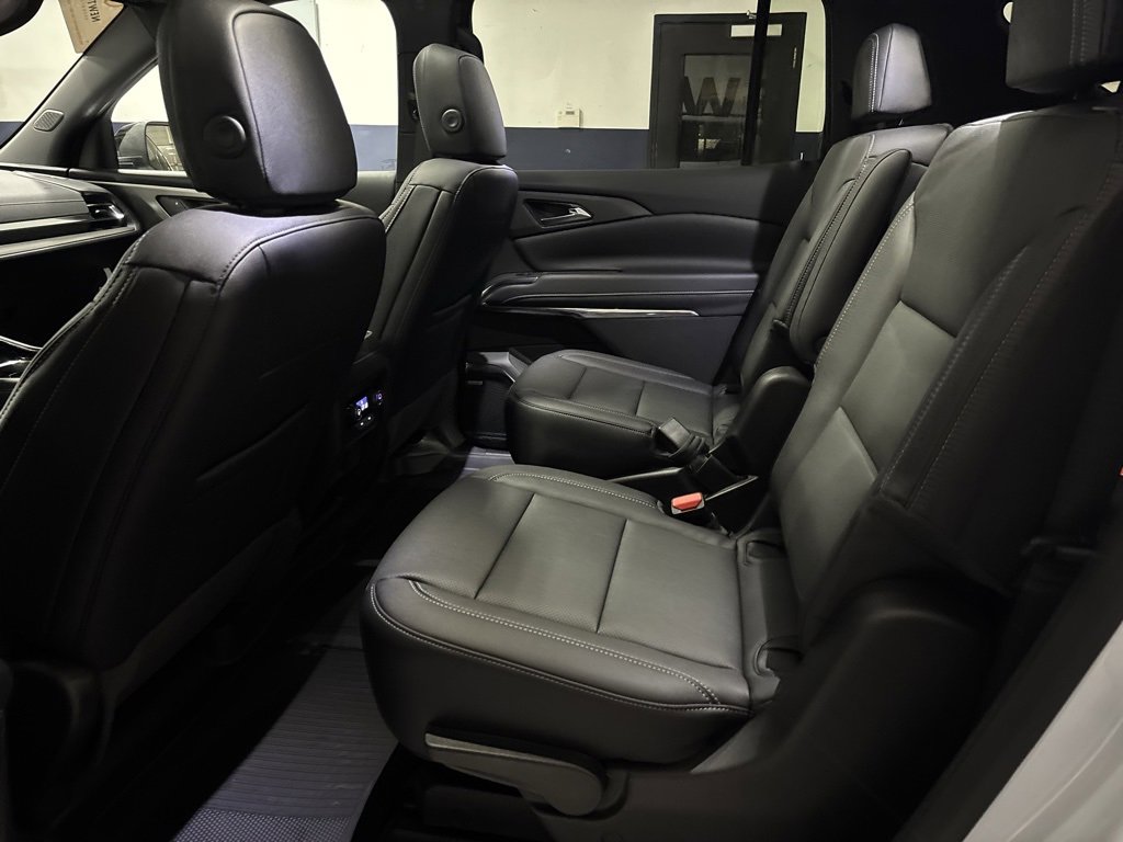 New 2026 Chevrolet Traverse LT w/ Enhanced Driving Package image 29