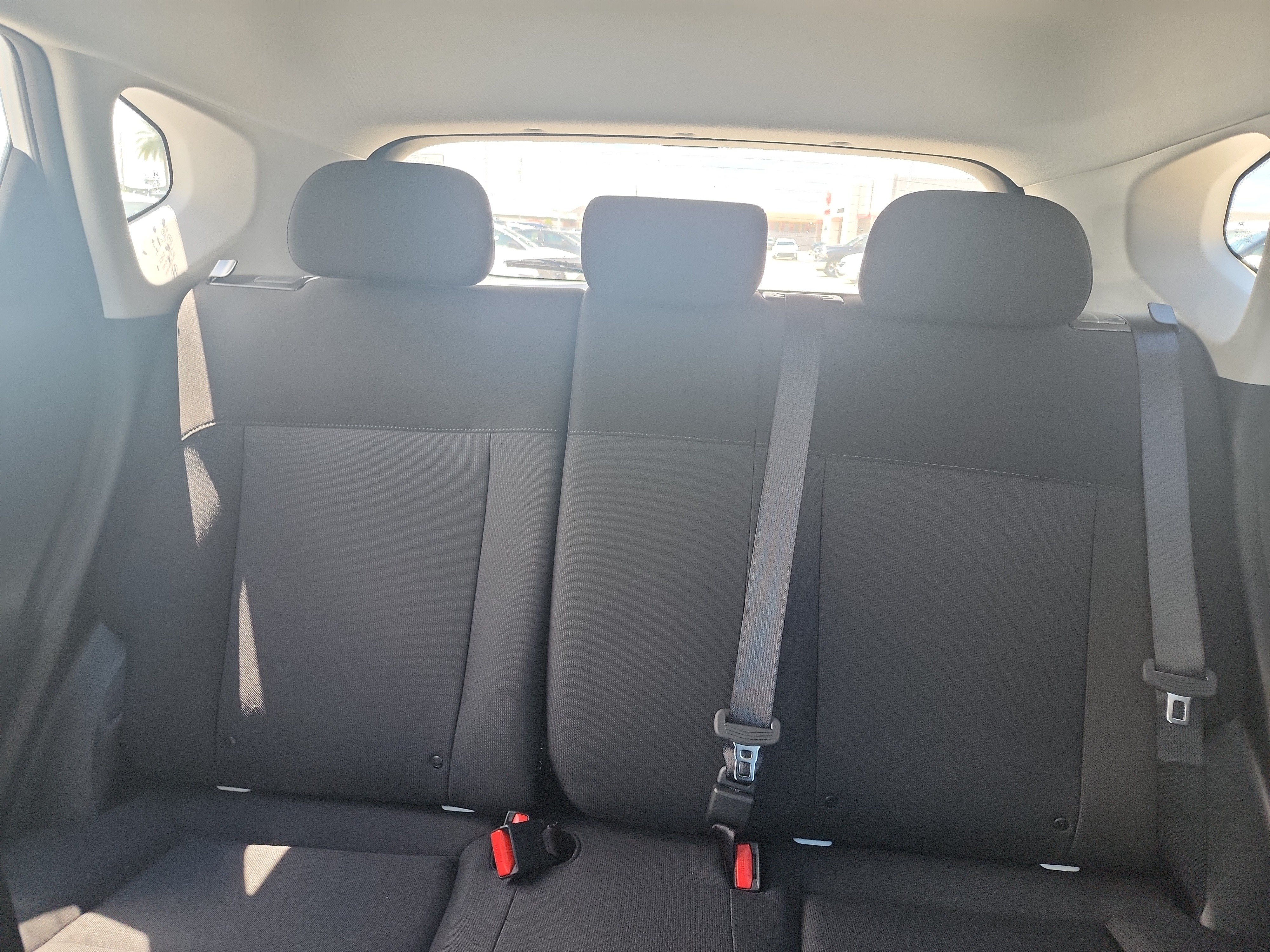 New 2027 Hyundai Kona SE FWD image 22