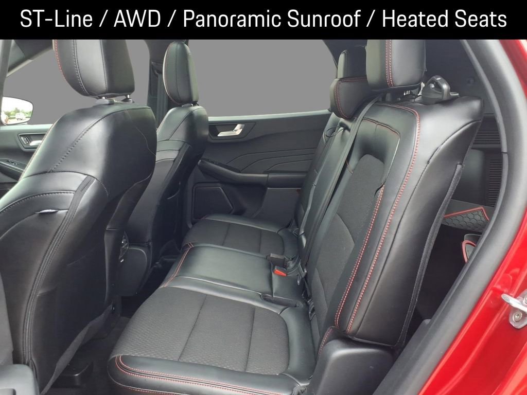 Used 2024 Ford Escape ST-Line w/ Tech Pack #1 AWD/4WD image 5