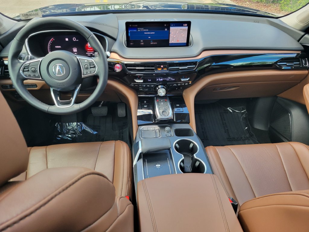 Used 2024 Acura MDX w/ Technology Package FWD image 10