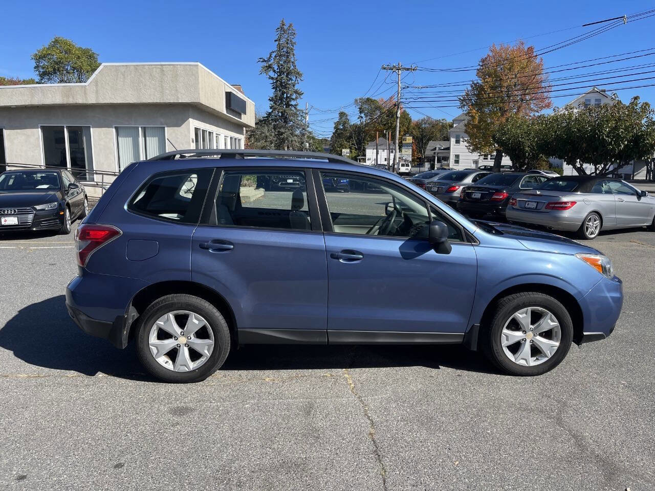 Used 2015 Subaru Forester 2.5i w/ Alloy Wheel Package image 9